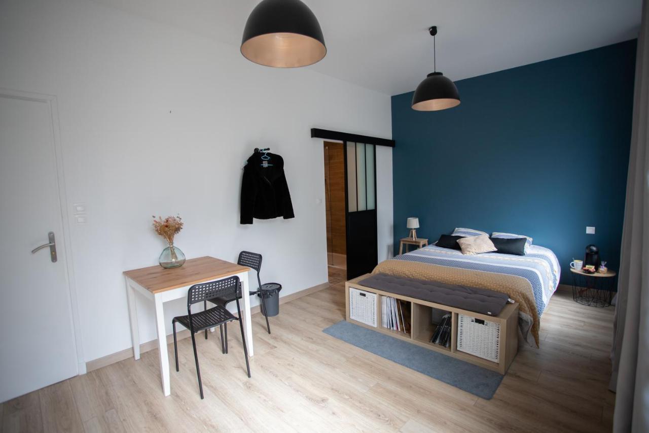 Chambre Au Coeur De Loudun 아파트 외부 사진